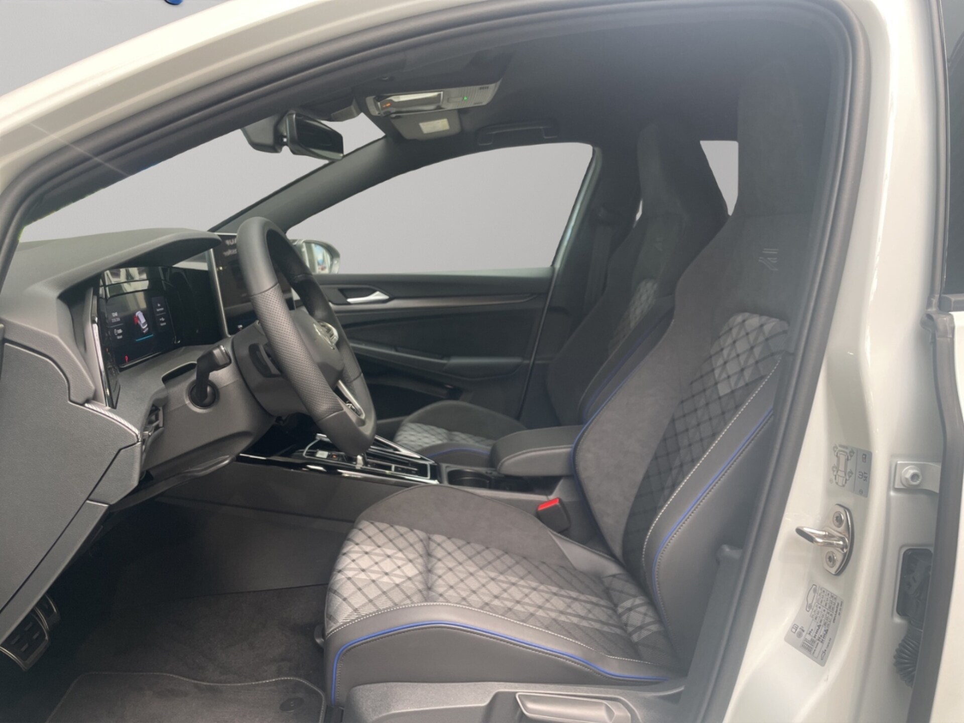 Volkswagen Golf Variant R-Line