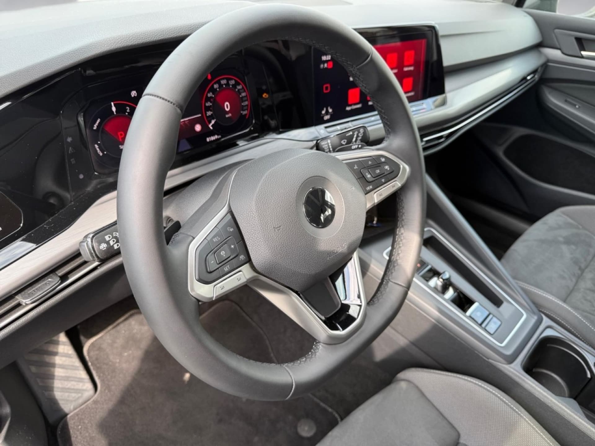 Volkswagen Golf Style
