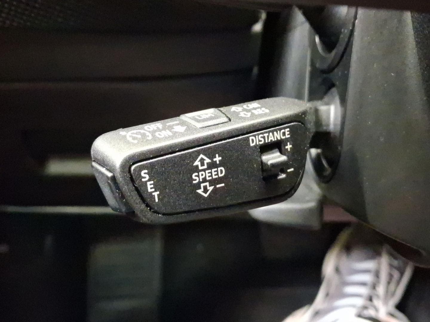Bild über Audi A5 Limousine TFSI S tronic - für weitere Informationen kontaktieren Sie den Audi Partner