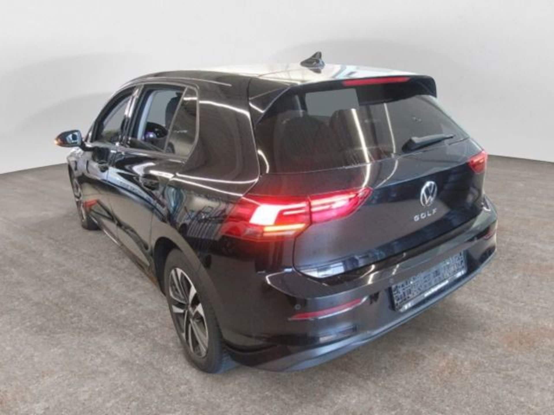 Volkswagen Golf United