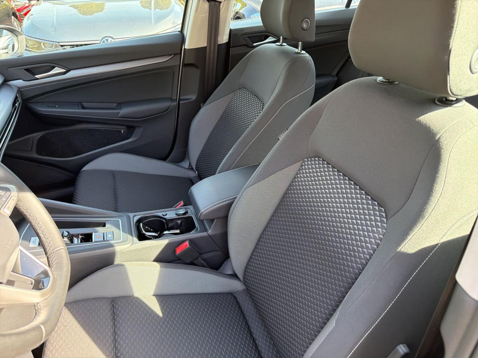Volkswagen Golf Active