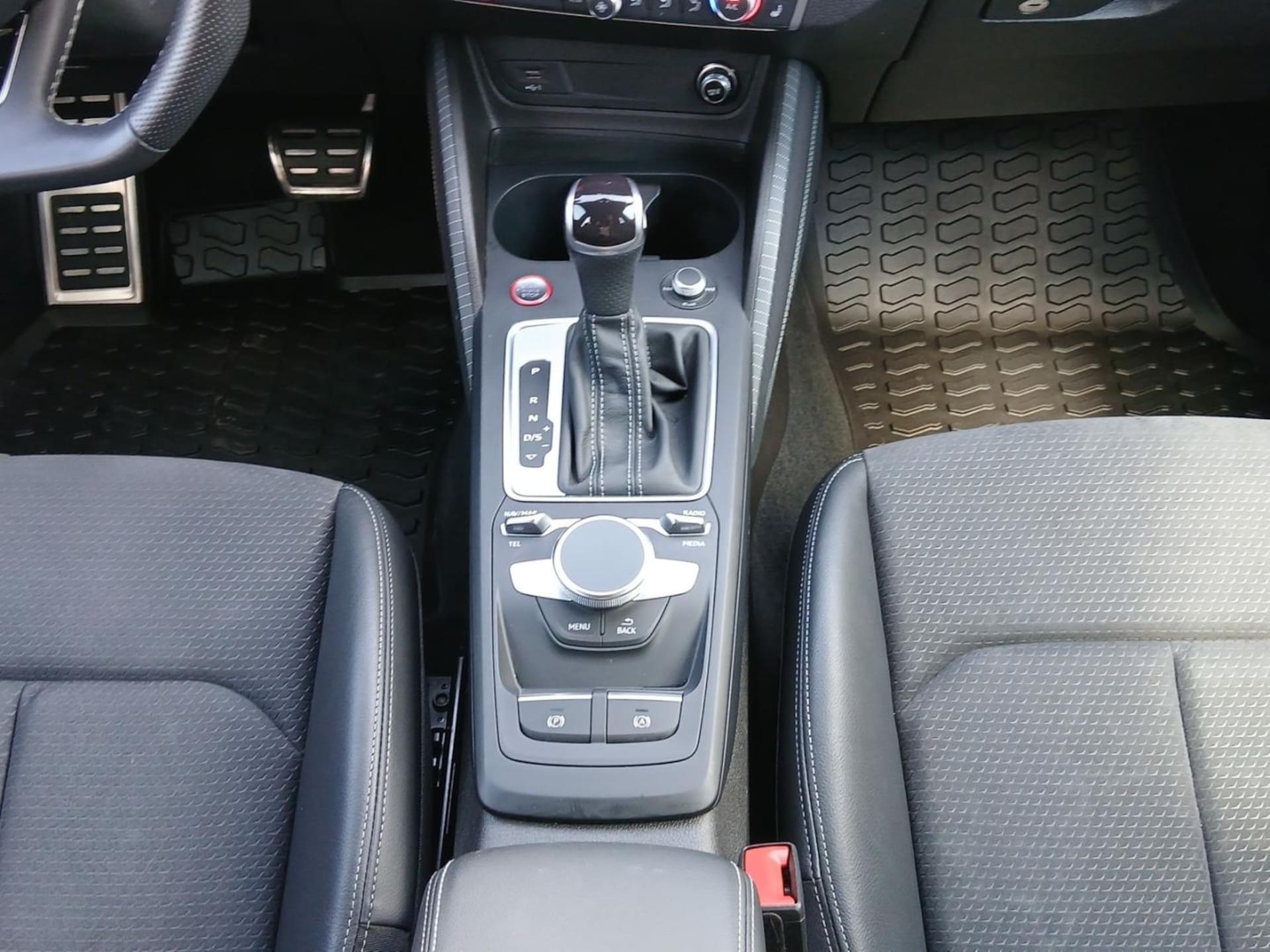 Audi SQ2