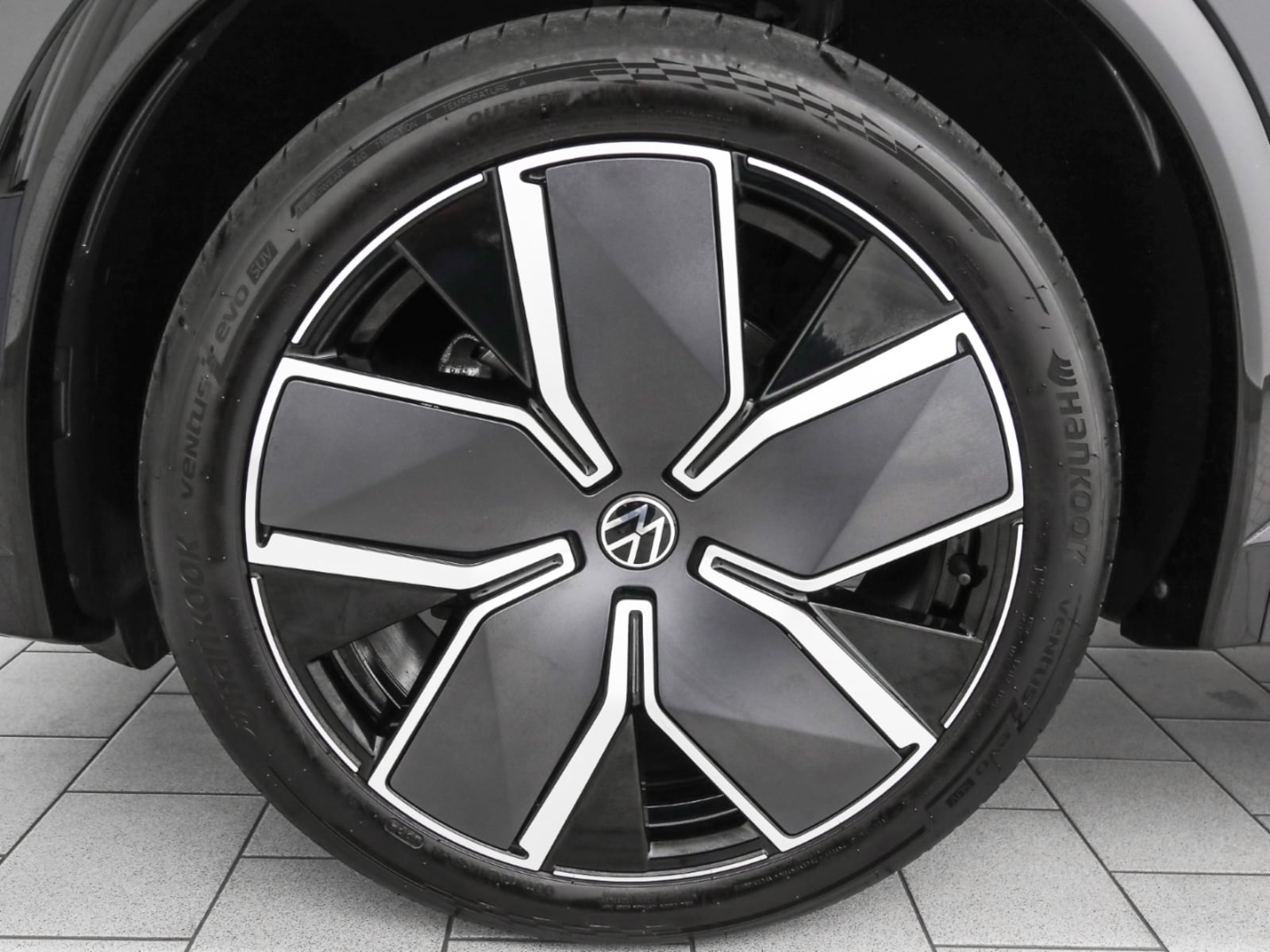 Volkswagen Tiguan – Bild 3