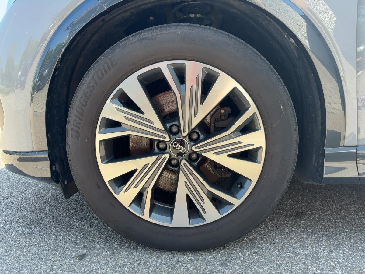 Image about Audi Q4 e-tron 40 e-tron