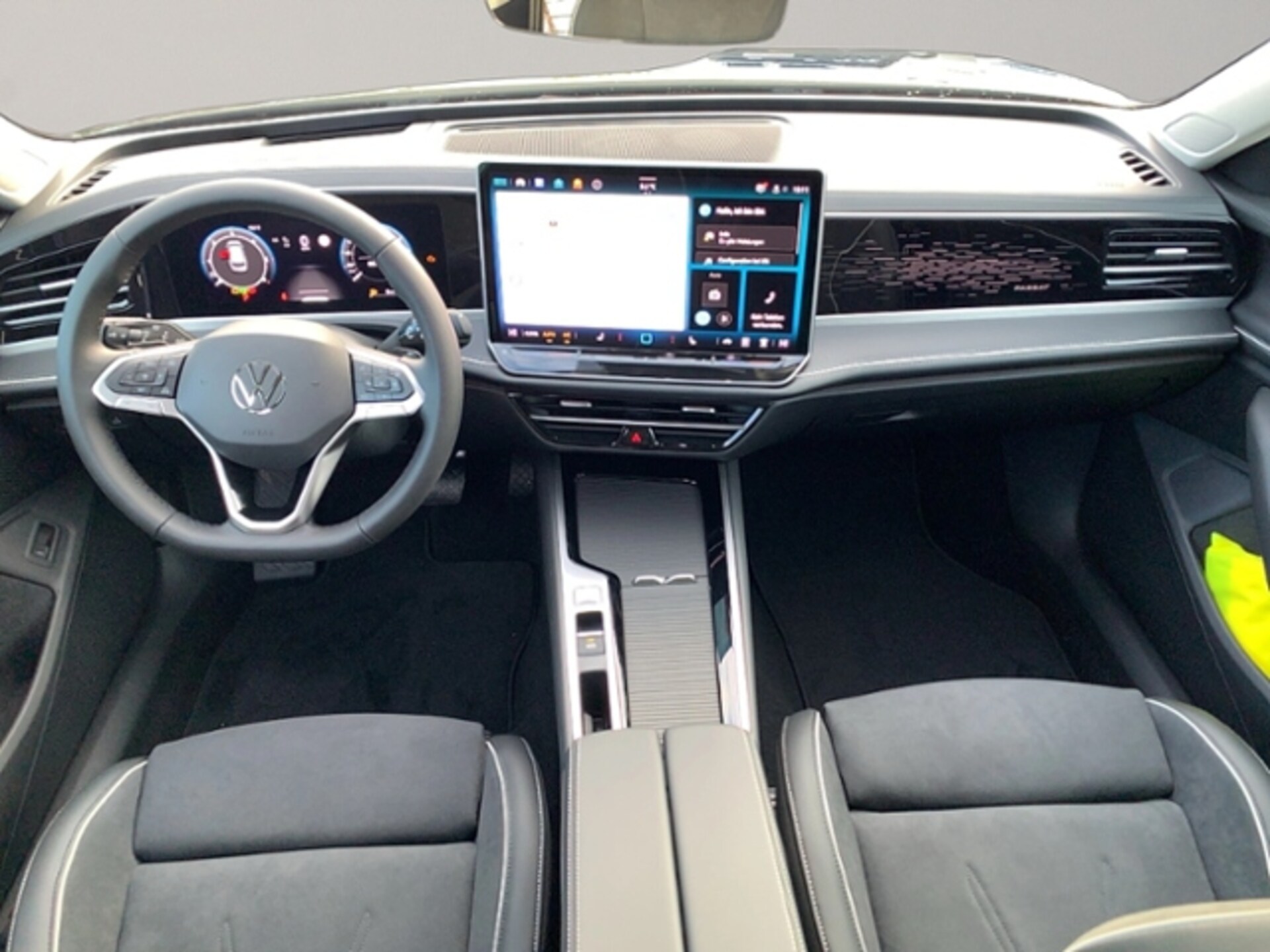 Volkswagen Passat Elegance