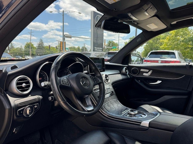 2018 Mercedes-Benz GLC 300