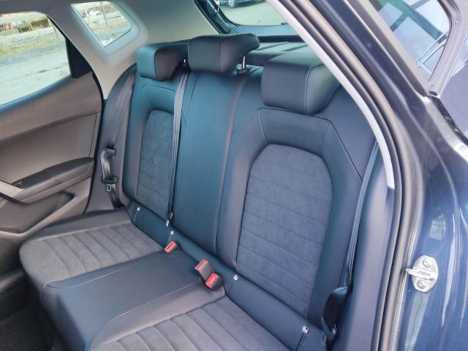 SEAT Arona – Bild 12