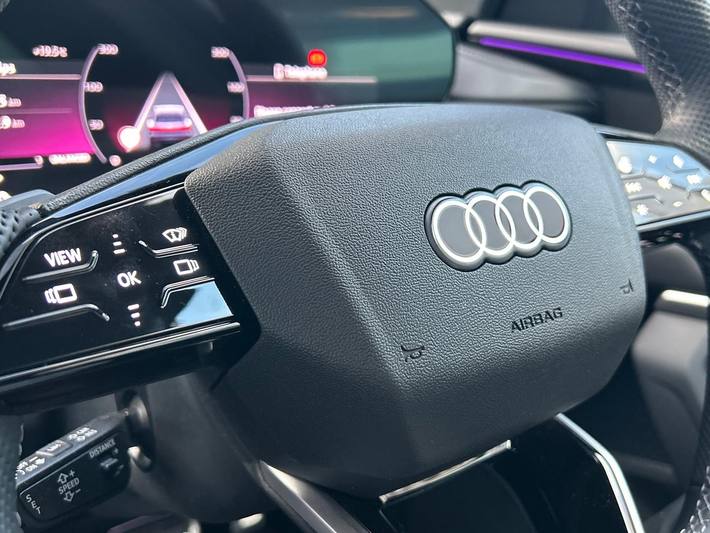 Image about Audi Q5 SUV TDI quattro 150 kW sport