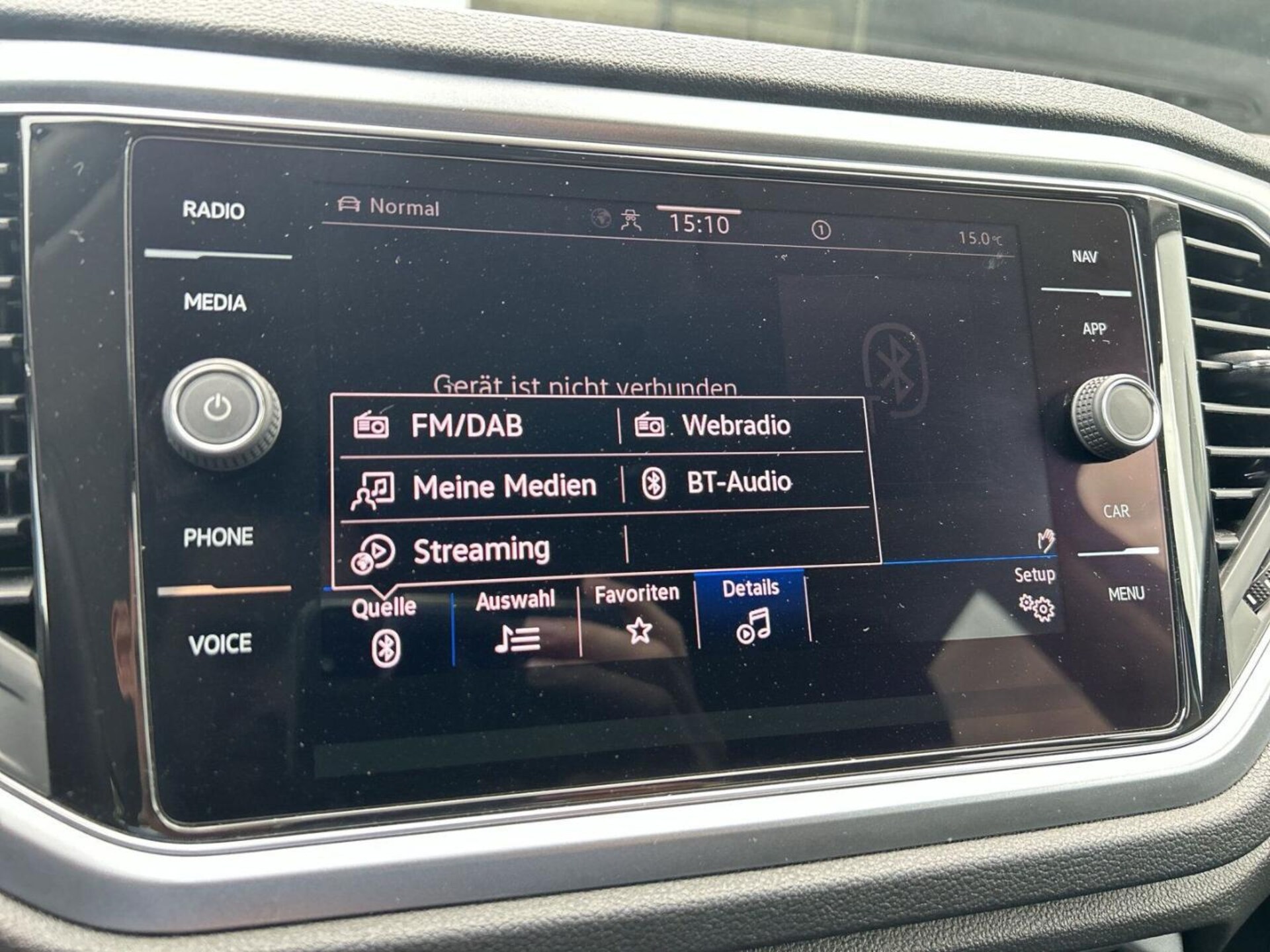 Volkswagen T-Roc Active