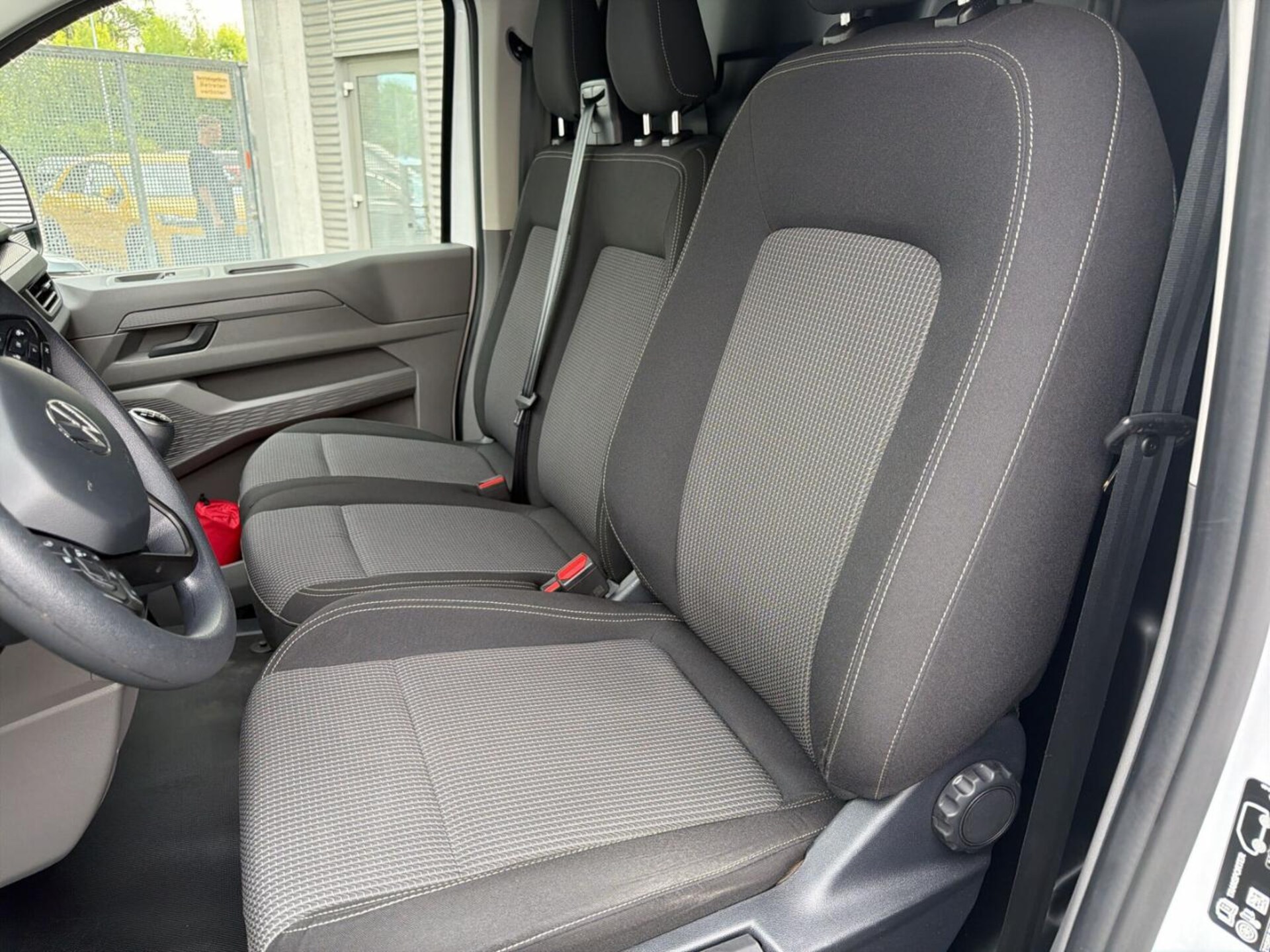 Volkswagen Transporter Kasten langer Radstand