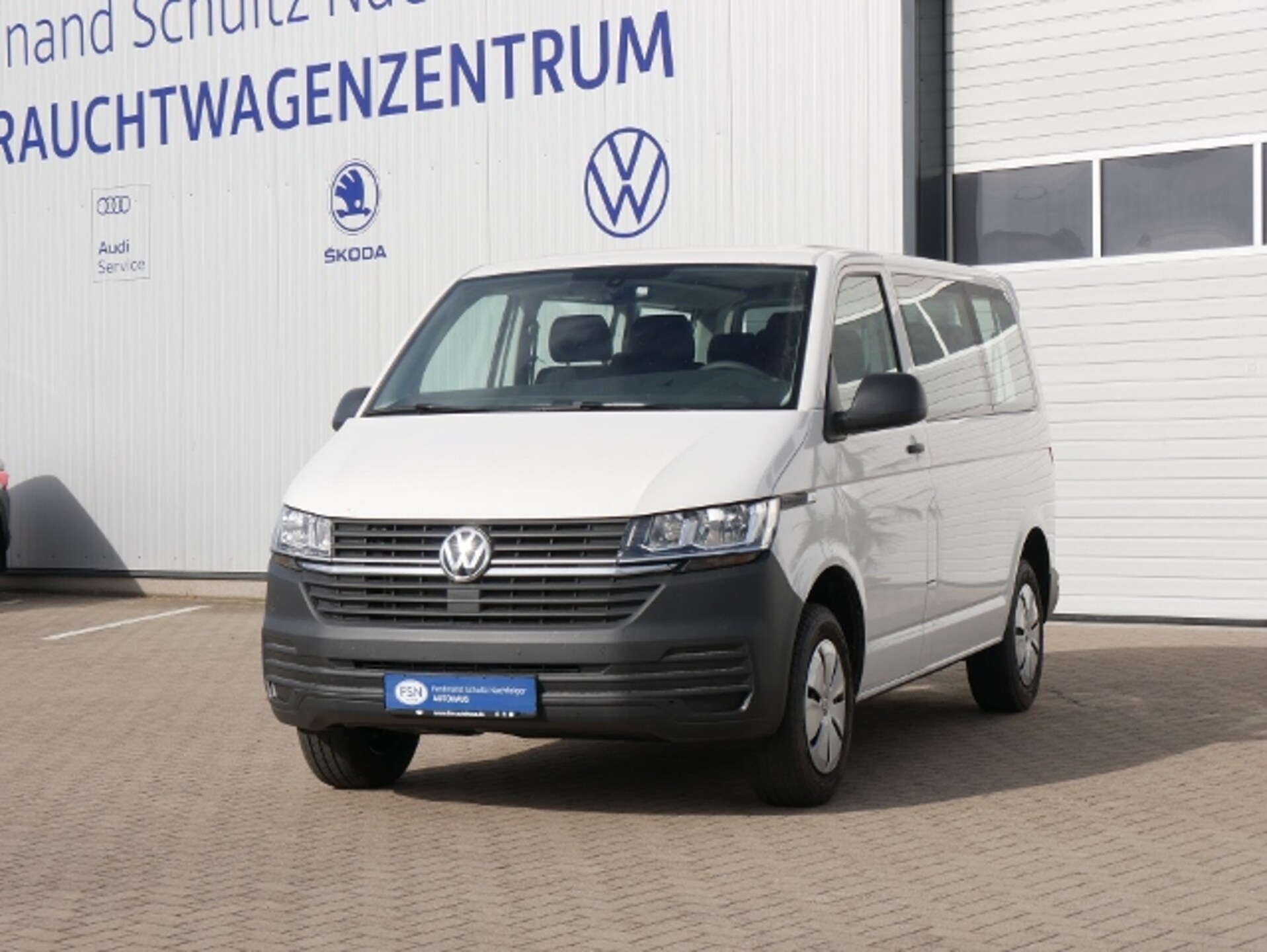 Volkswagen T6.1 Transporter Kombi kurzer Radstand