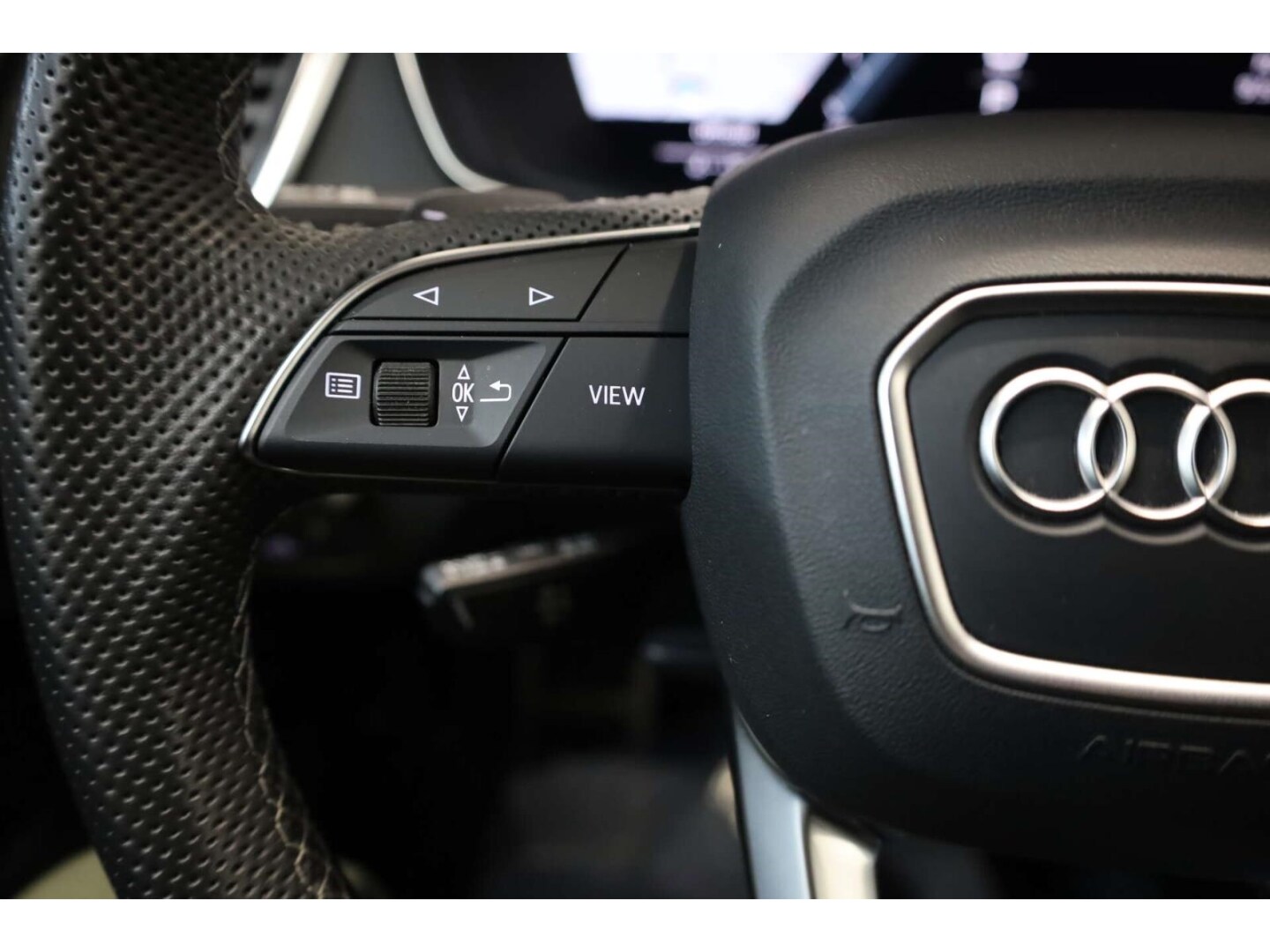 Image about Audi SQ5 TDI tiptronic
