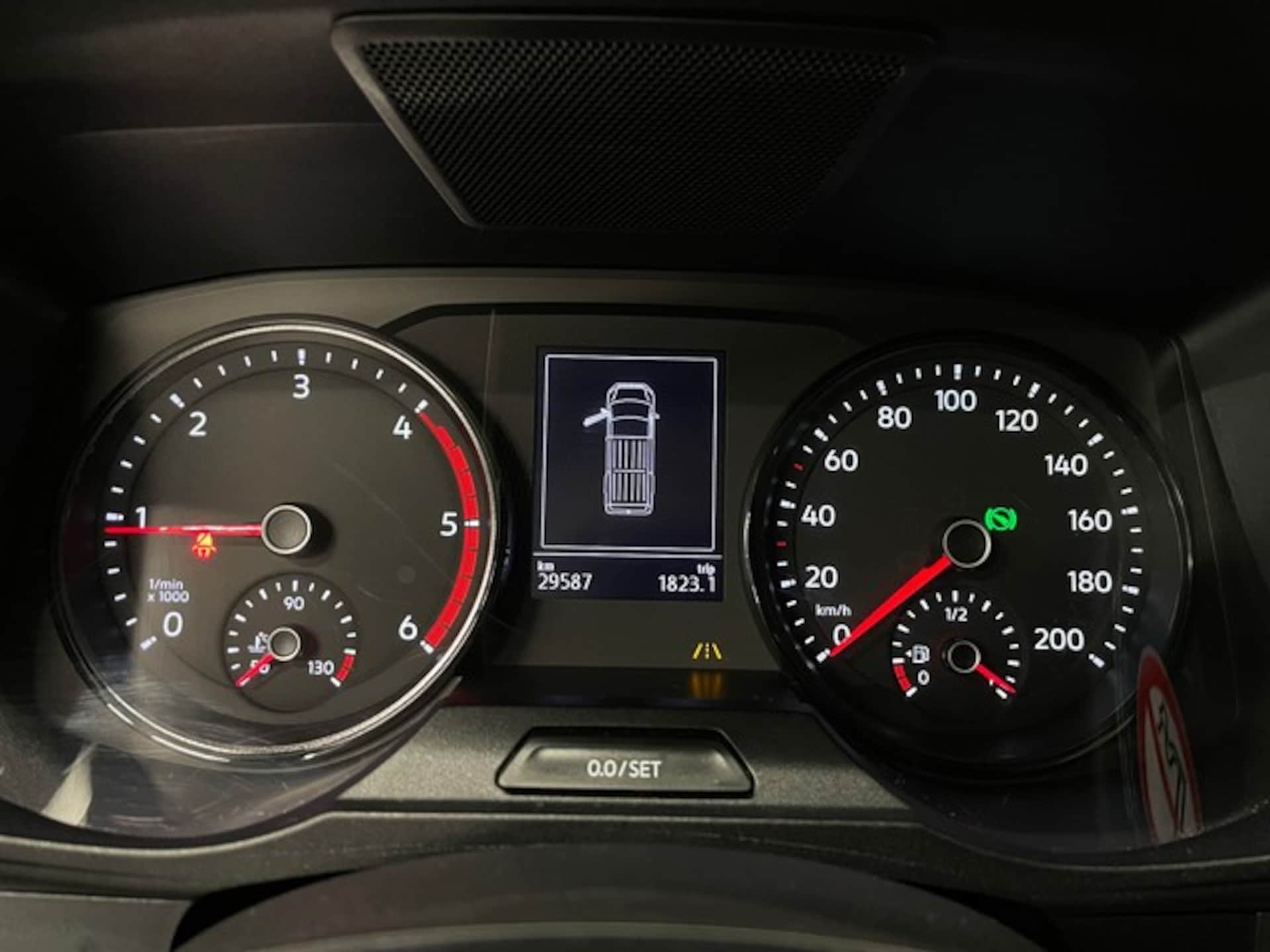 Volkswagen Grand California 600