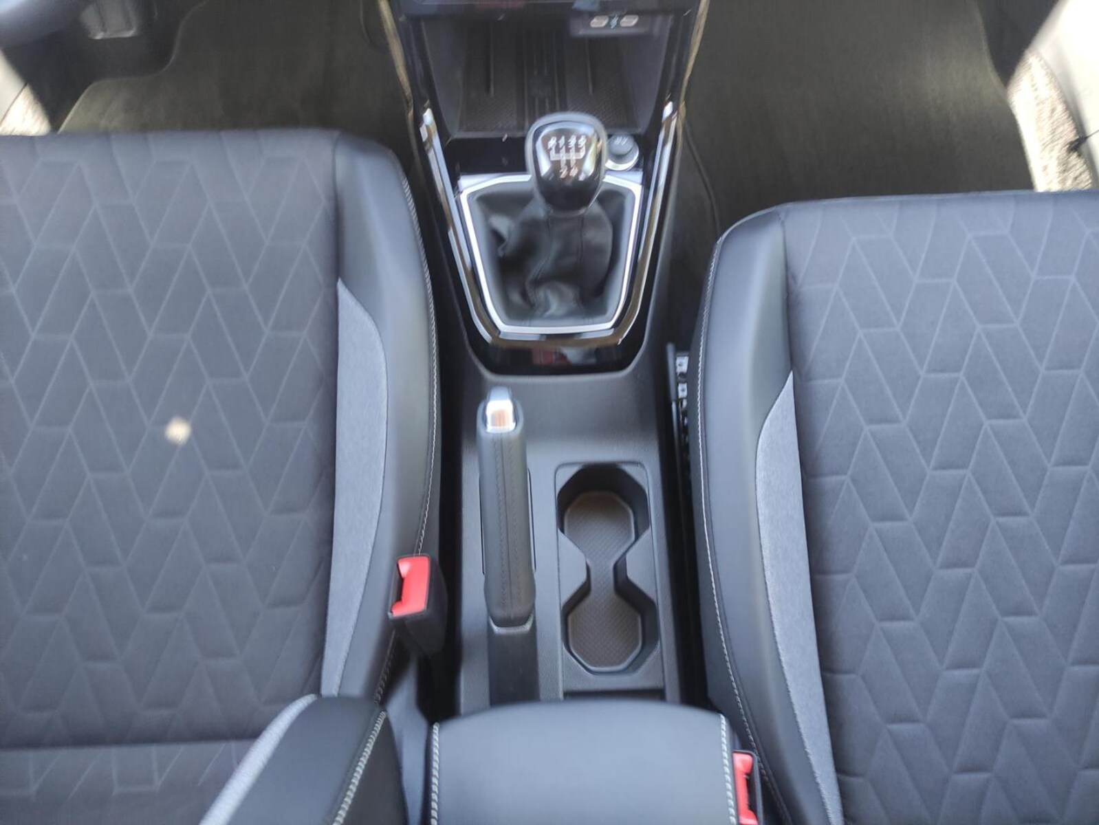 Volkswagen T-Cross – Bild 9