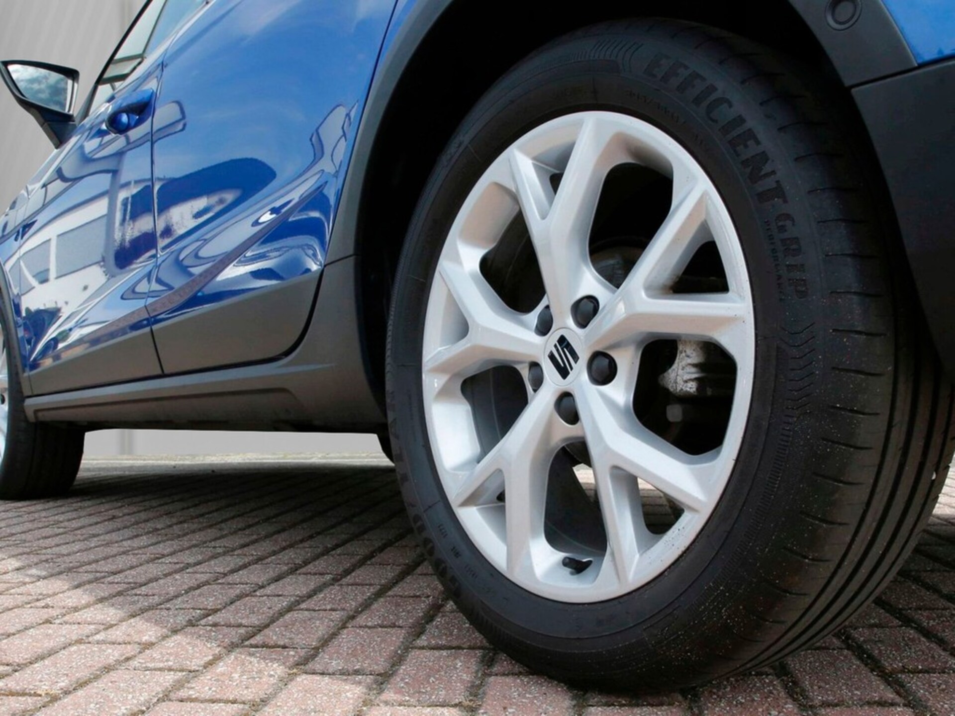 SEAT Arona FR