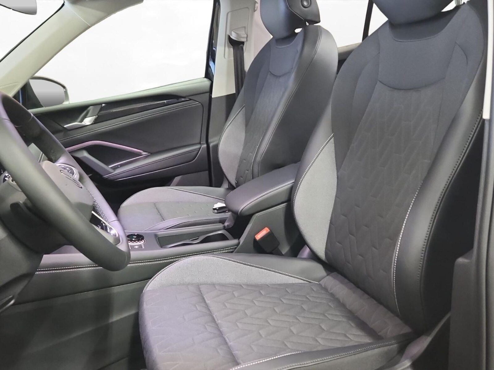 Volkswagen Tiguan – Bild 8