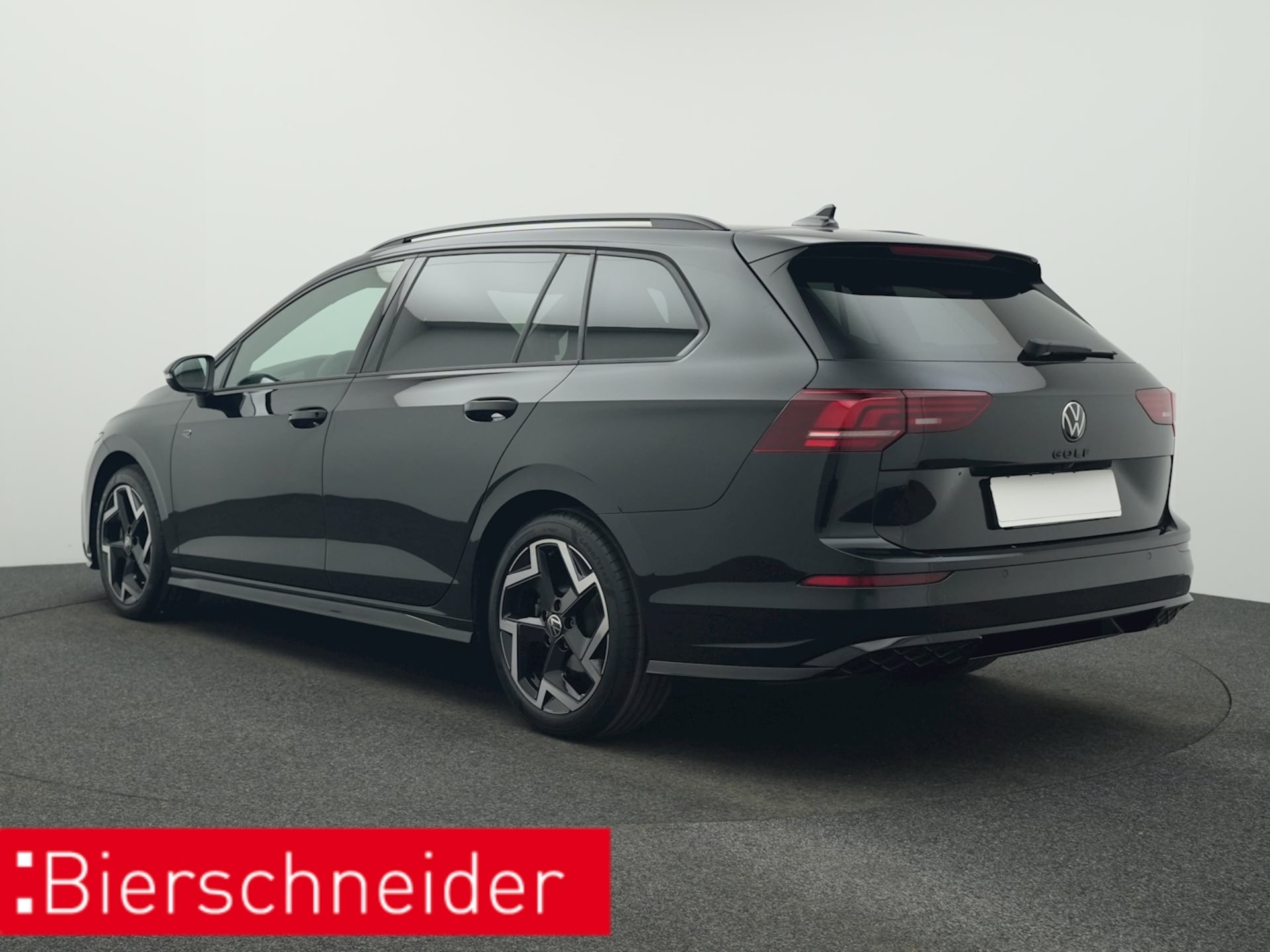 Volkswagen Golf Variant R-Line