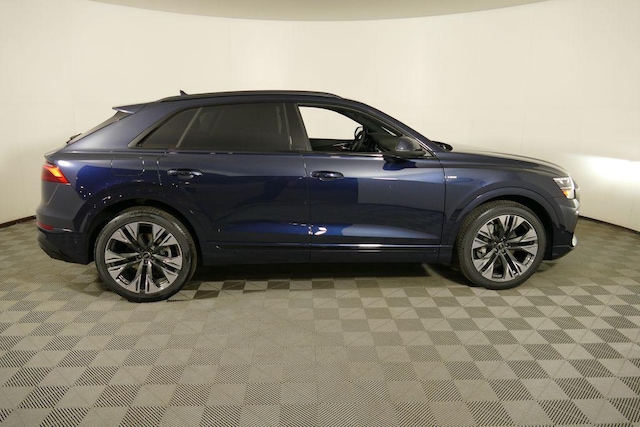 2027 Audi Q8
