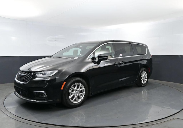 2025 Chrysler Pacifica