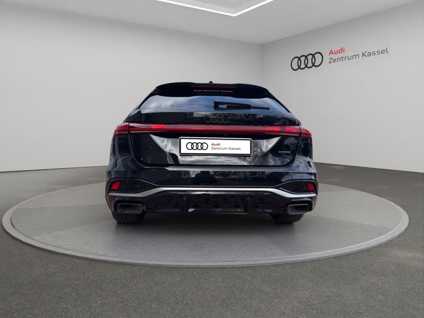 Bild über Audi A5 Avant e-hybrid e-hybrid quattro 270 kW S tronic - für weitere Informationen kontaktieren Sie den Audi Partner