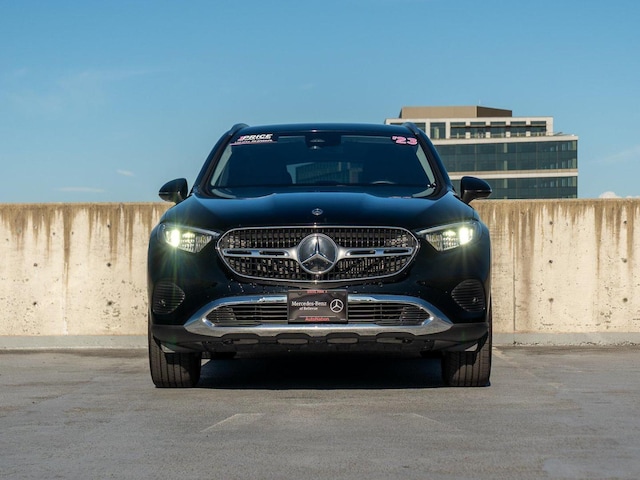 2025 Mercedes-Benz