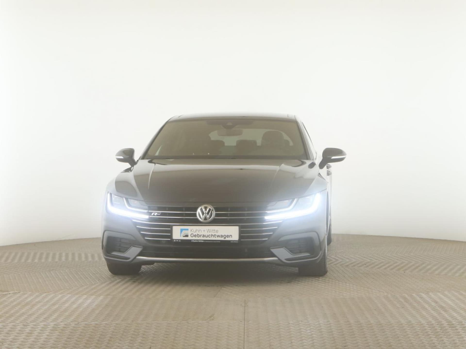 Volkswagen Arteon R-Line