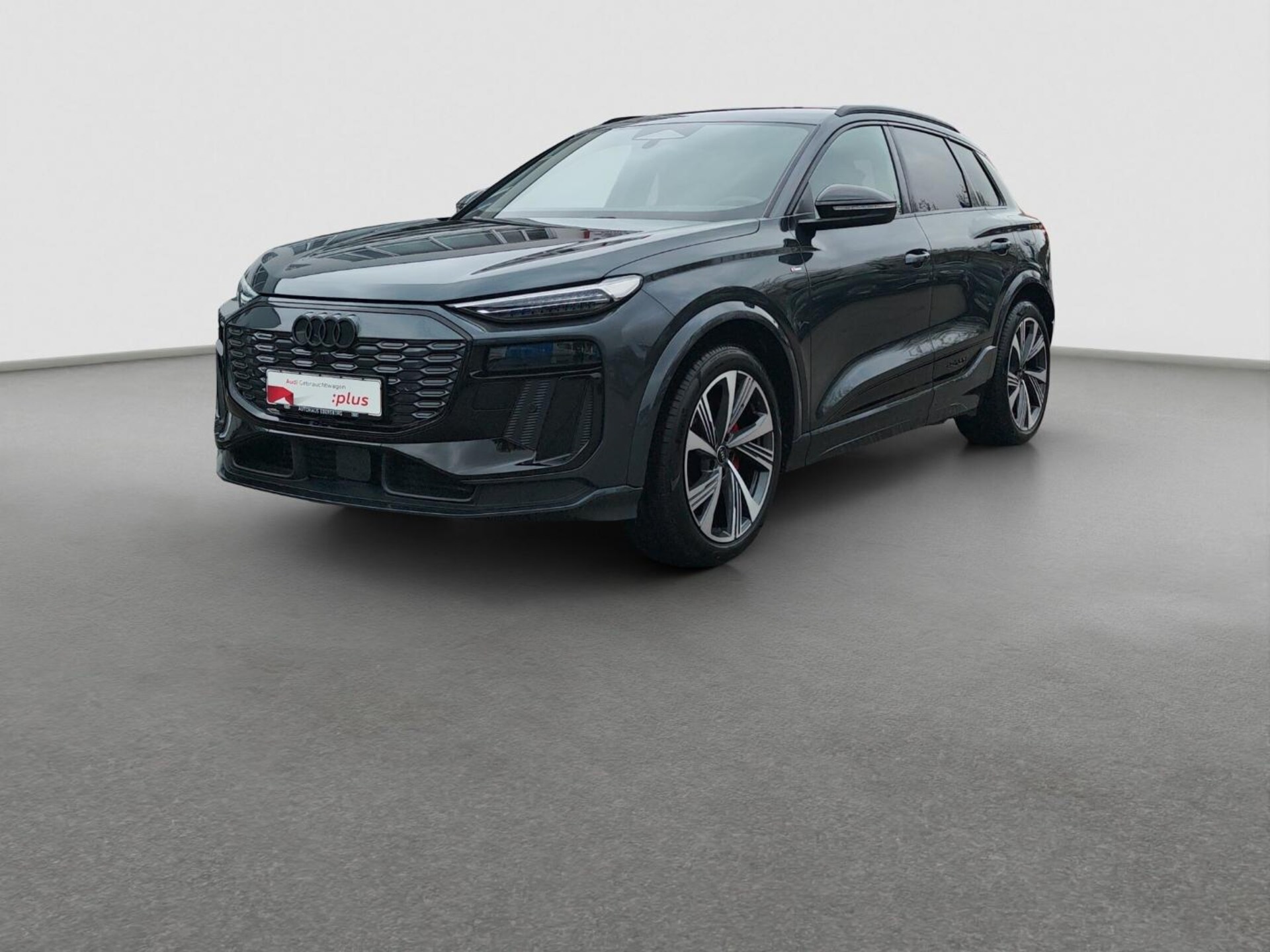 Audi Q6 SUV e-tron