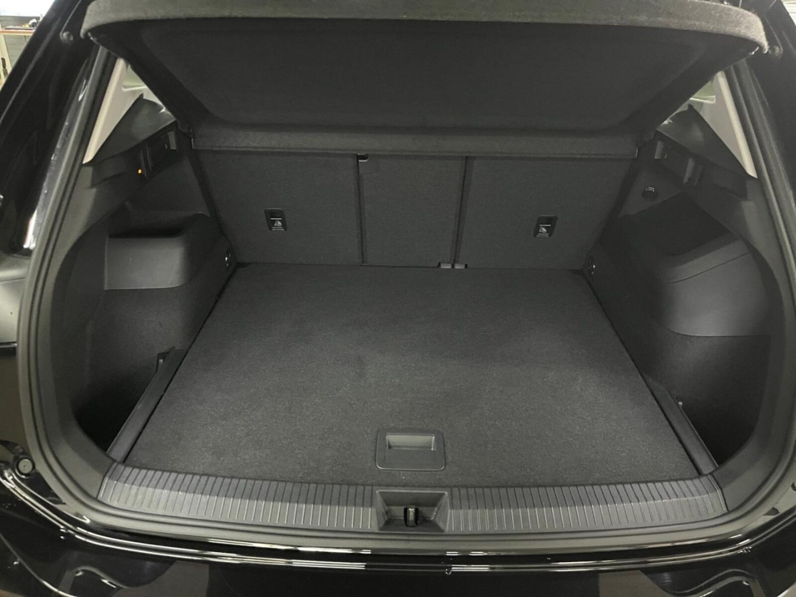 Volkswagen Tiguan – Bild 9