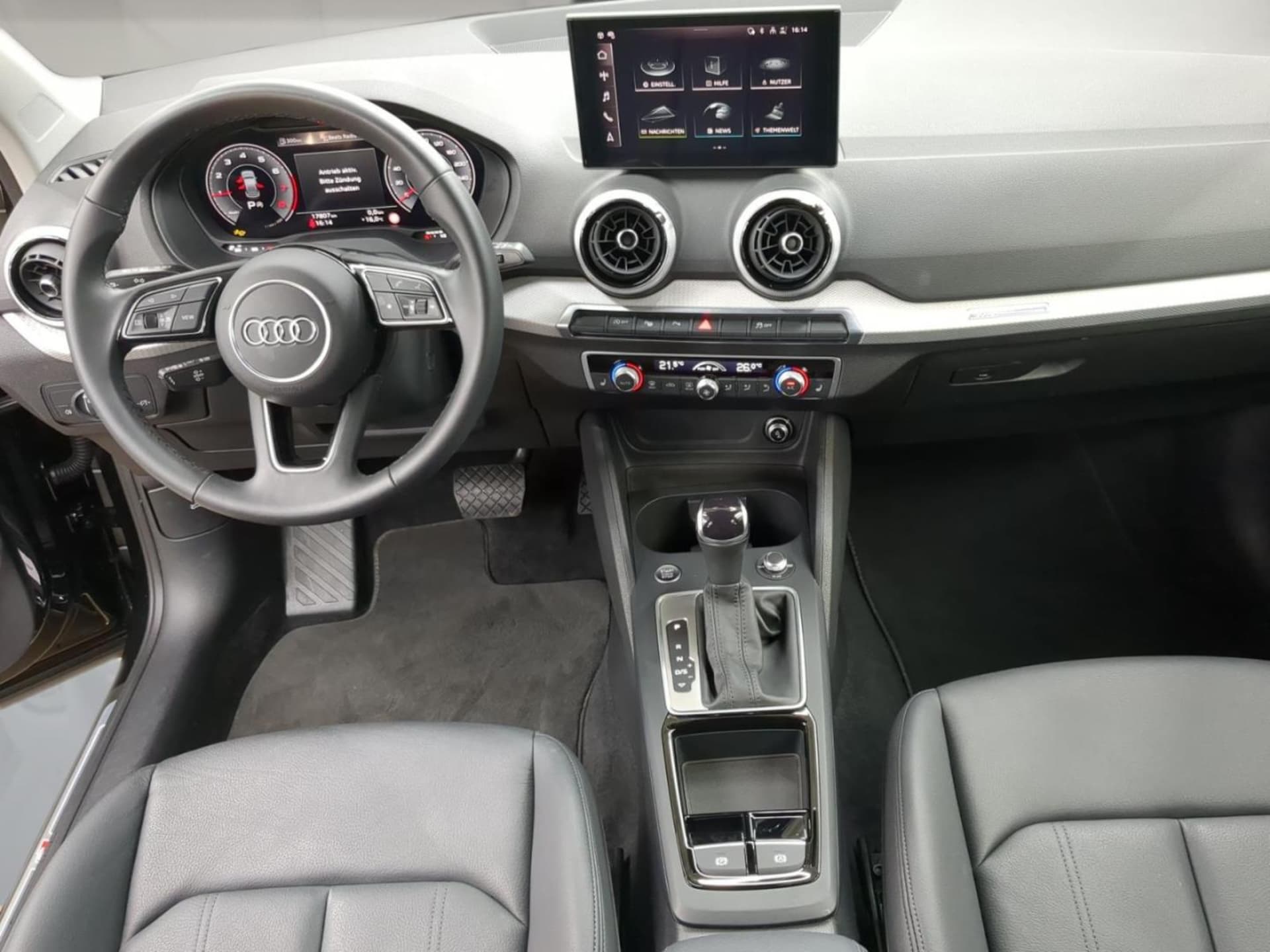 Audi Q2 S line