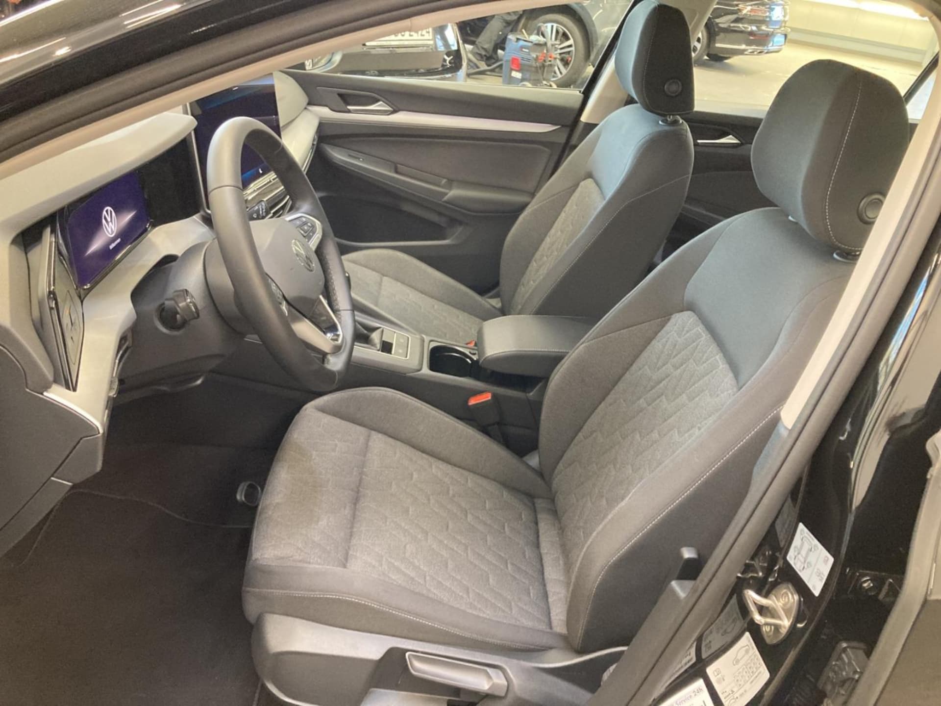 Volkswagen Golf Life