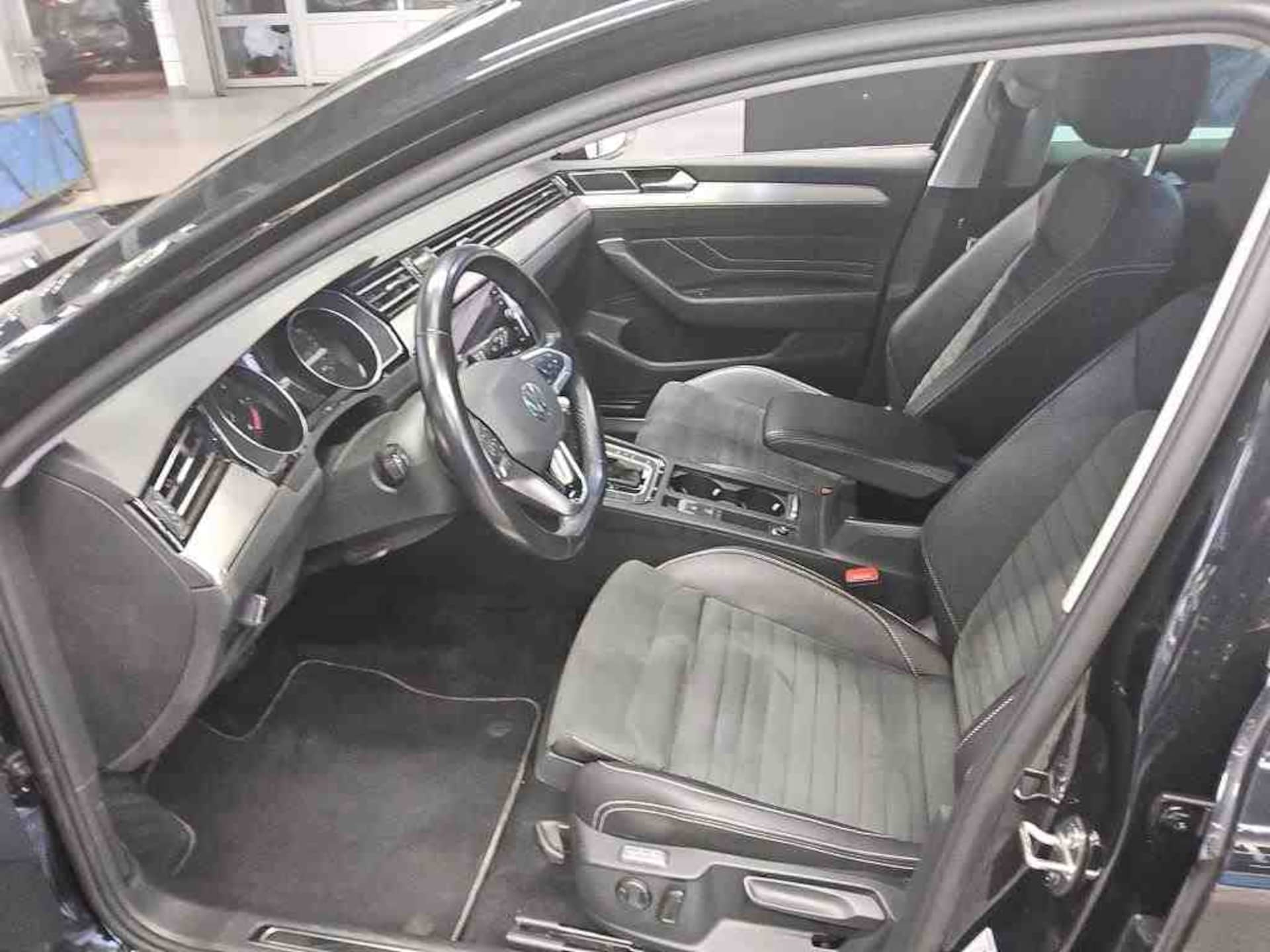 Volkswagen Passat Variant Elegance