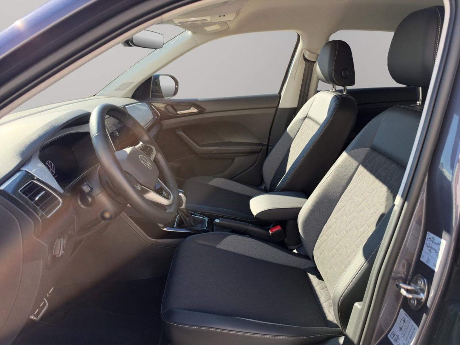 Volkswagen T-Cross – Bild 9