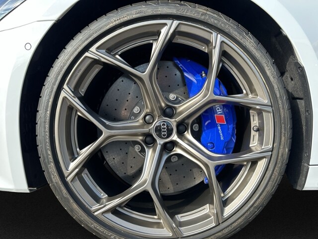 Image about Audi RS 6 Avant TFSI quattro tiptronic