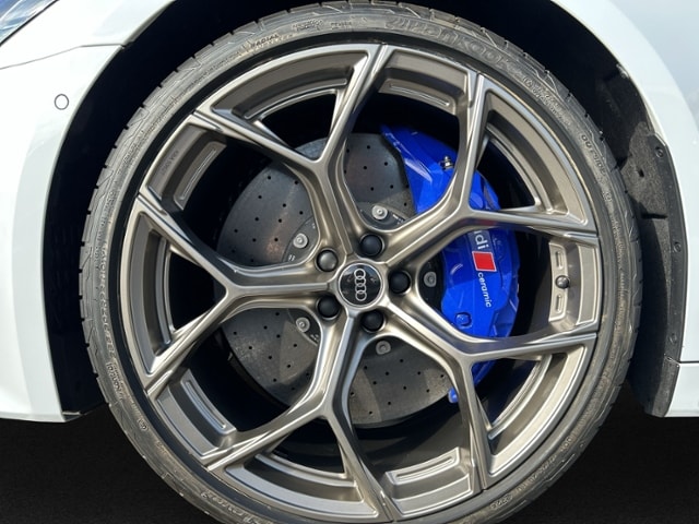 Image about Audi RS 6 Avant TFSI quattro tiptronic
