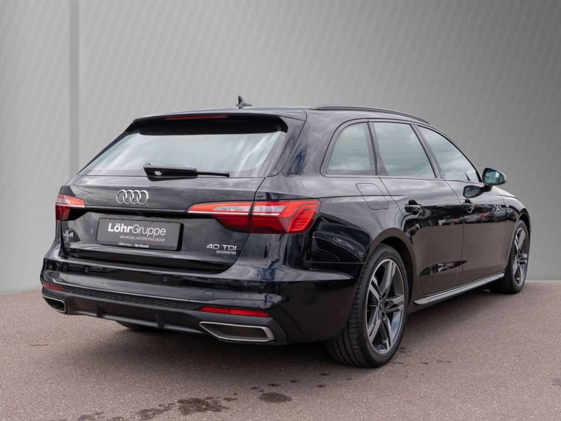 Audi A4 Avant S line