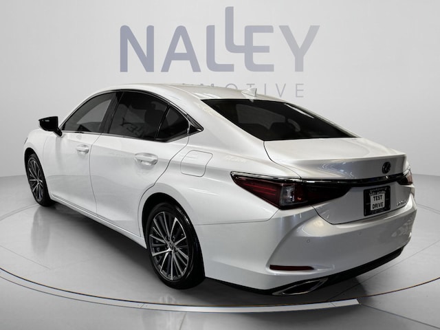 2022 Lexus ES 350