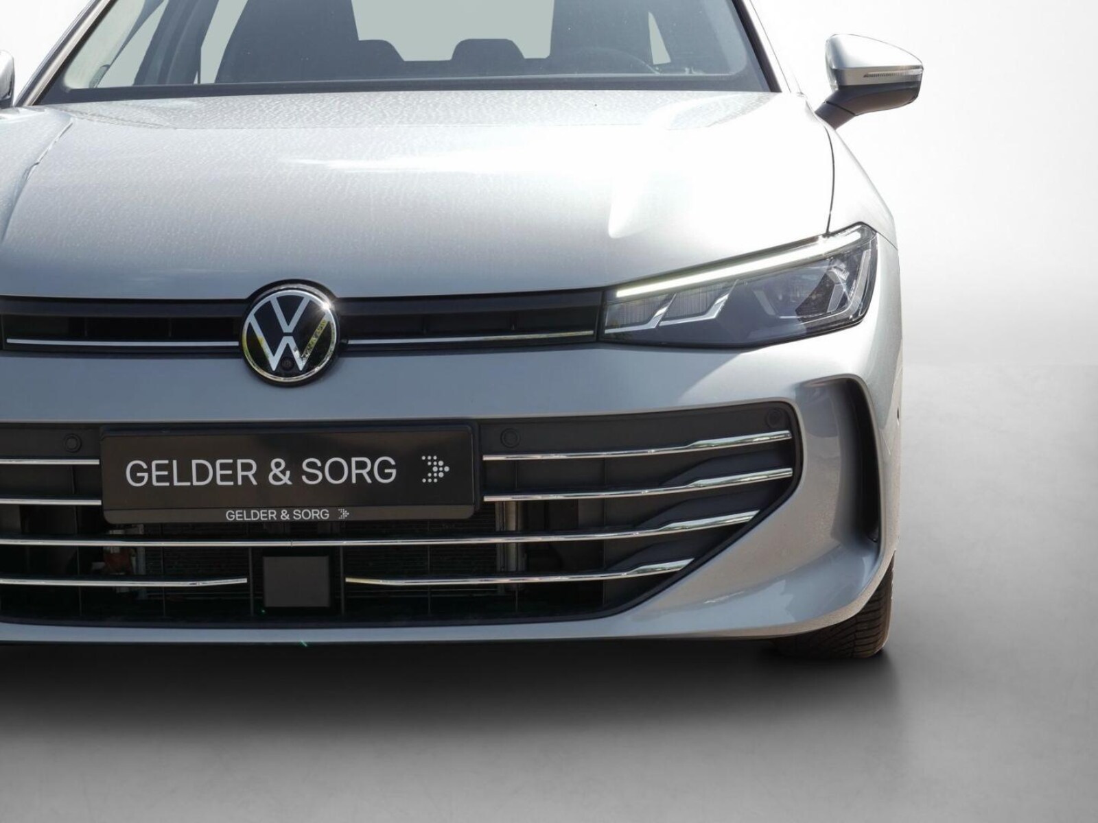Volkswagen Passat – Bild 12