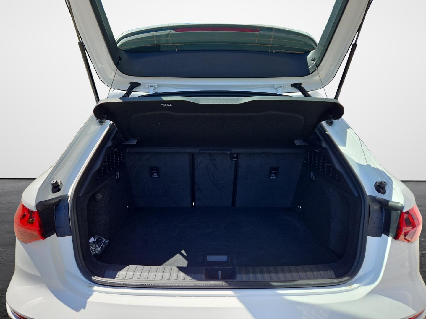 Image about Audi S3 Sportback TFSI quattro S tronic