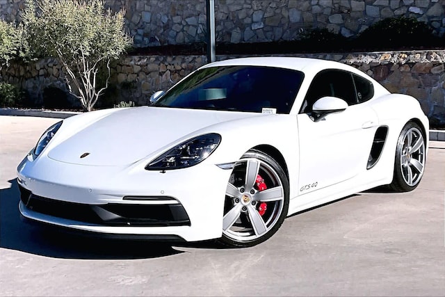 2025 Porsche 718 Cayman