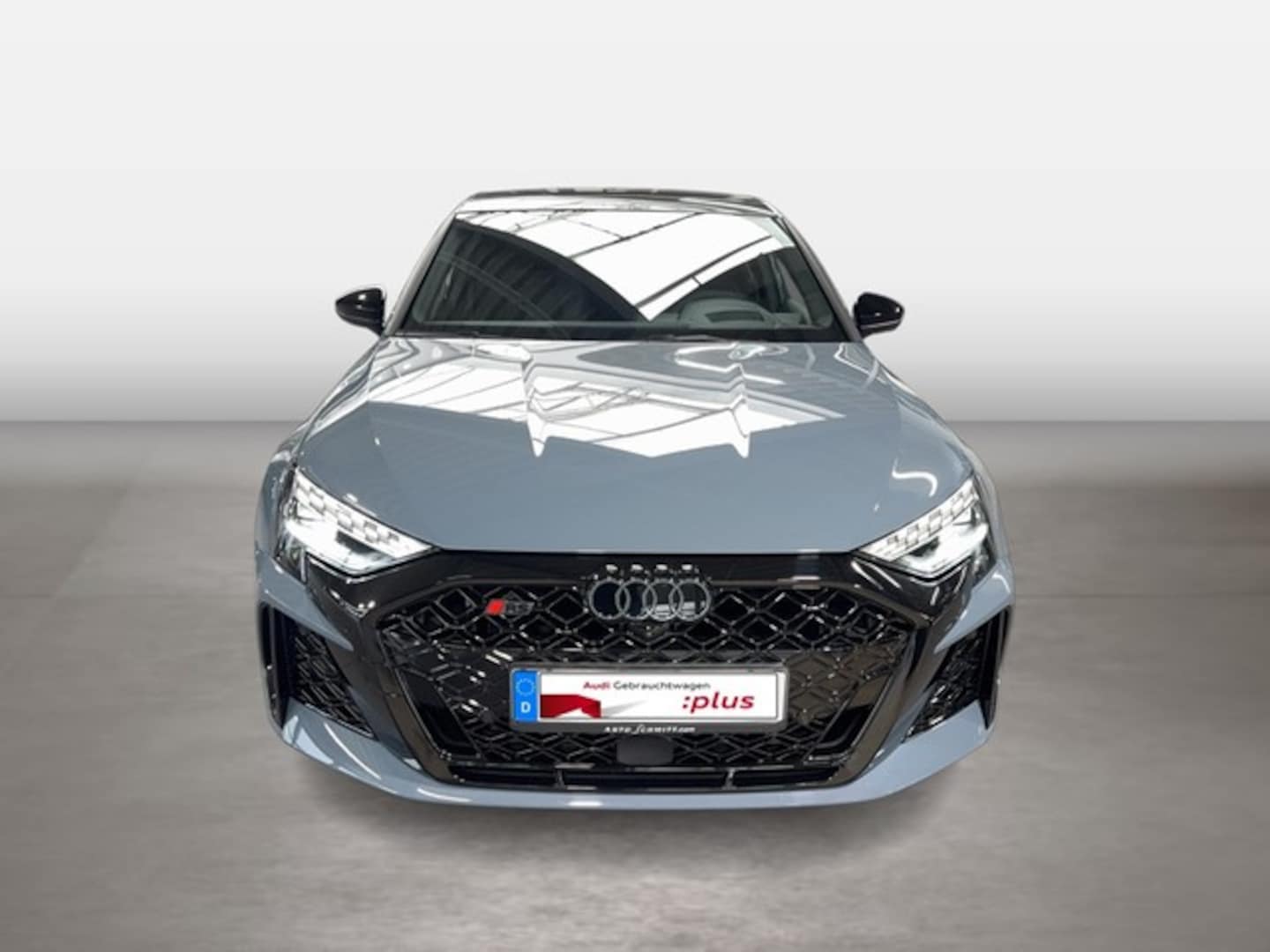 Bild über Audi RS 3 Sportback TFSI quattro 294 kW S tronic - für weitere Informationen kontaktieren Sie den Audi Partner