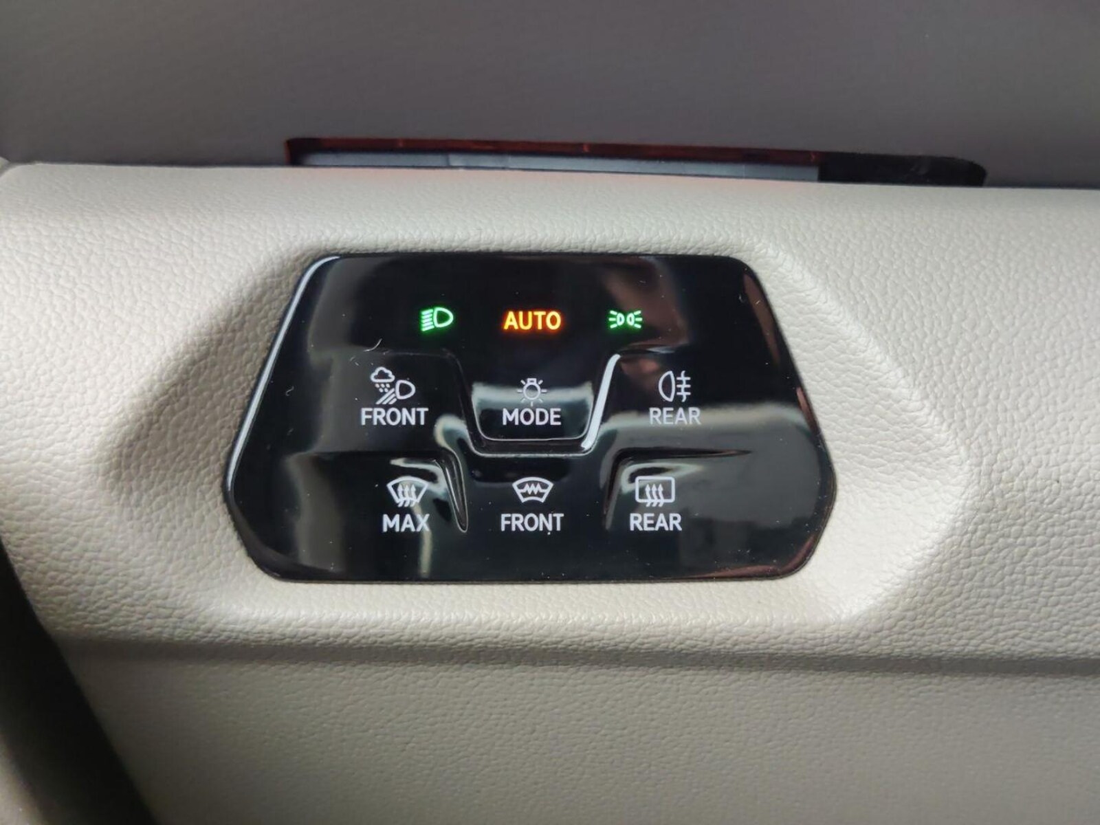 Volkswagen Multivan Langversion – Bild 15