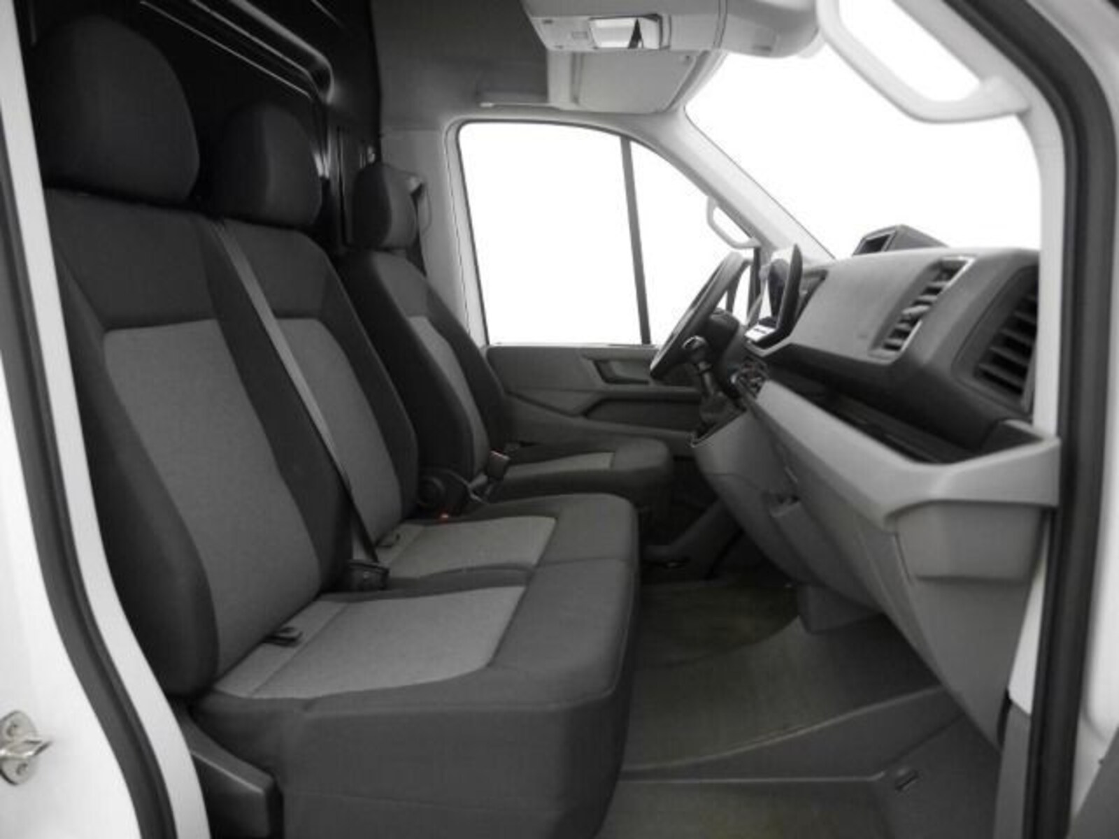 Volkswagen Crafter Kasten langer Radstand – Bild 3