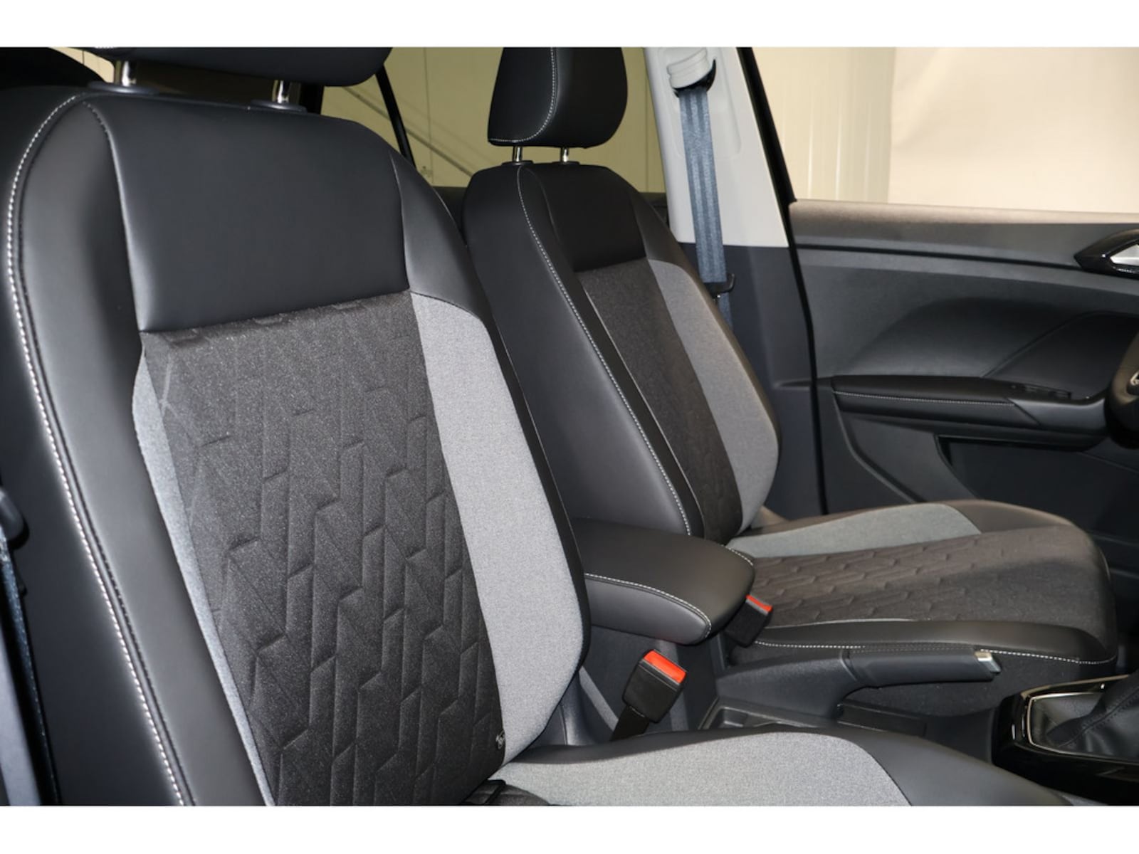Volkswagen T-Cross – Bild 7