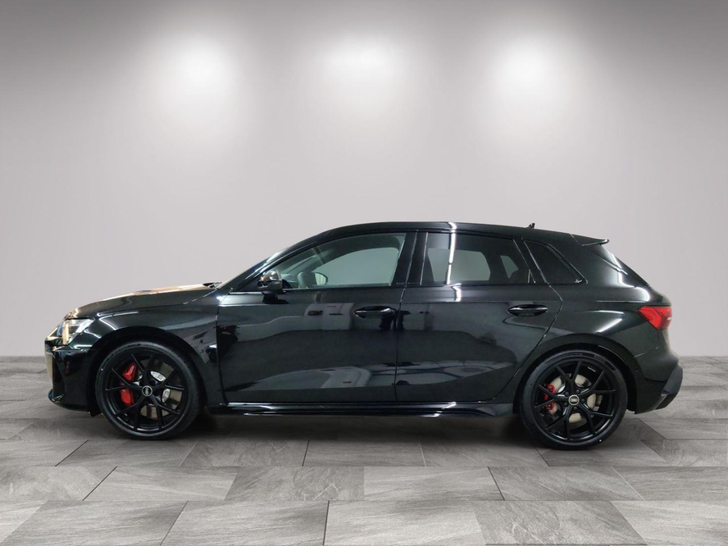 Image about Audi RS 3 Sportback TFSI quattro S tronic
