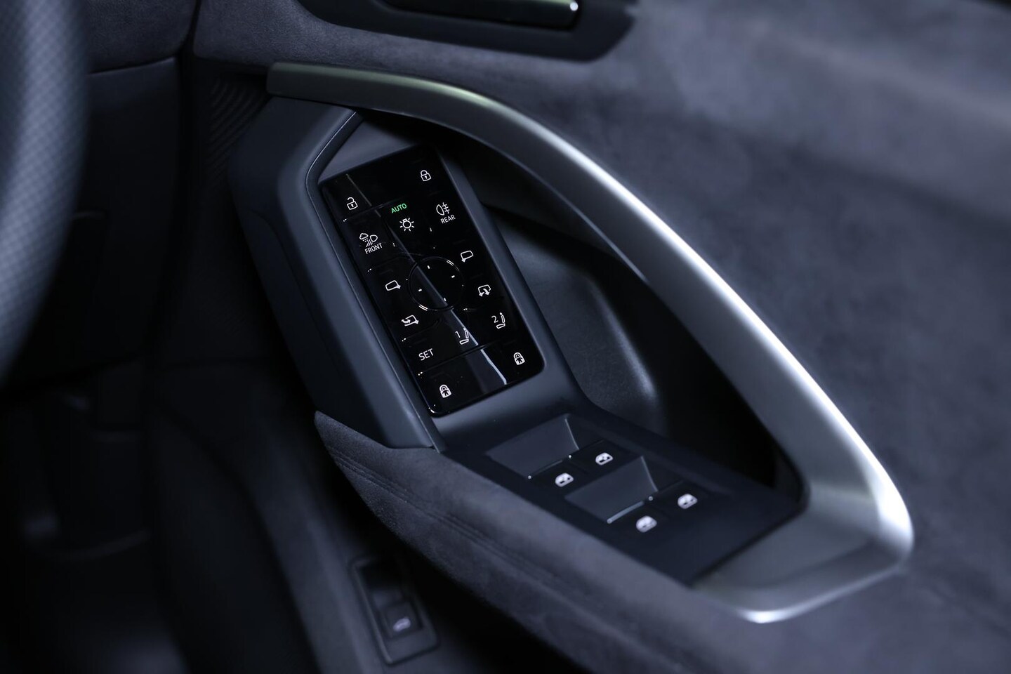 Image about Audi SQ5 SUV TFSI 270 kW
