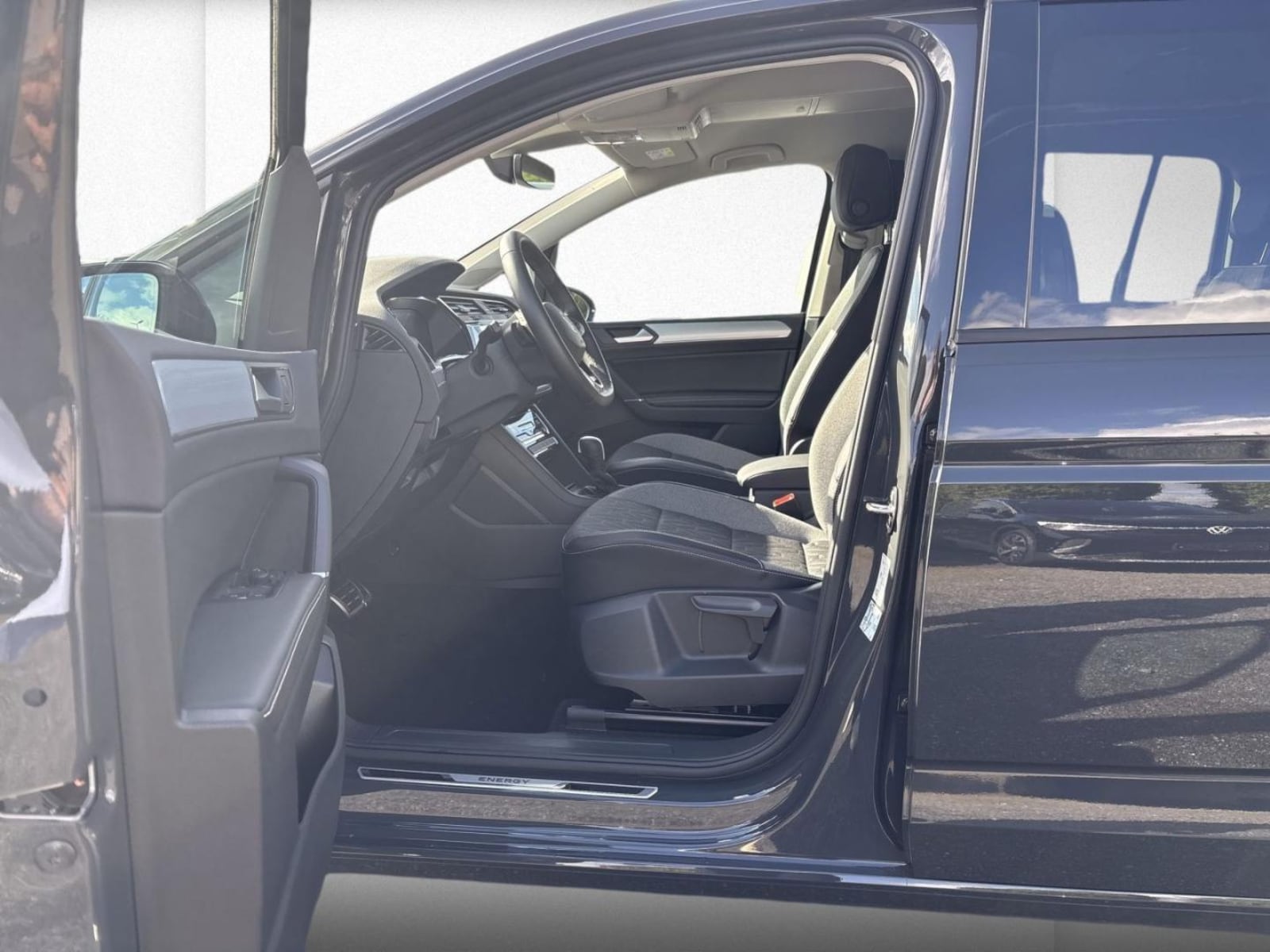 Volkswagen Touran – Bild 8