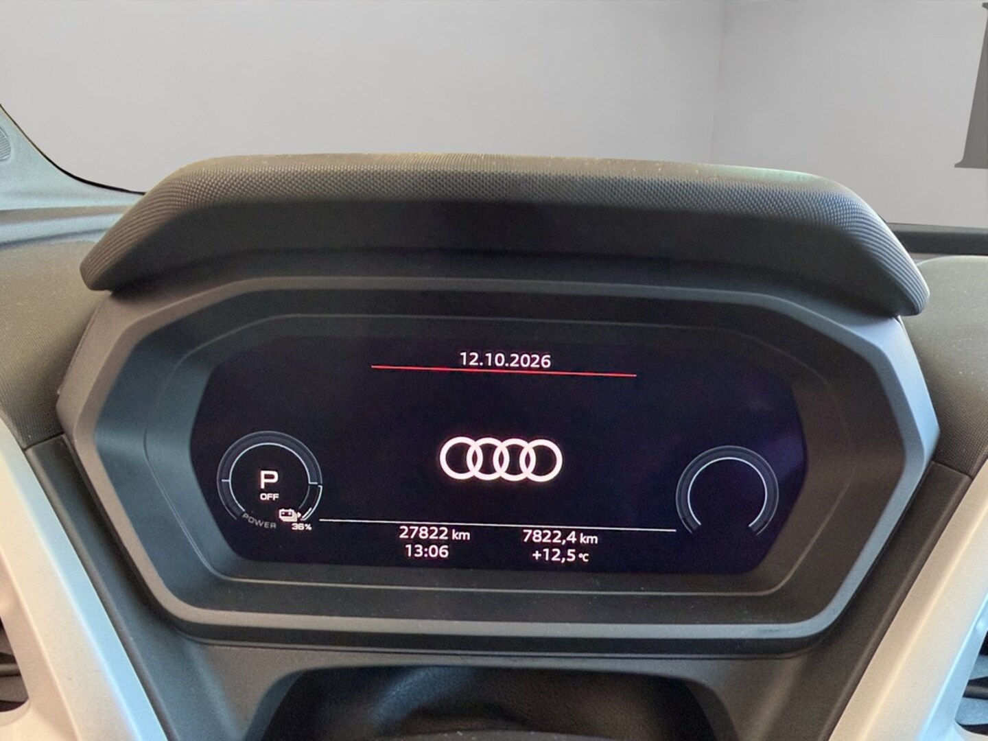Bild über Audi Q4 e-tron 40 e-tron - für weitere Informationen kontaktieren Sie den Audi Partner