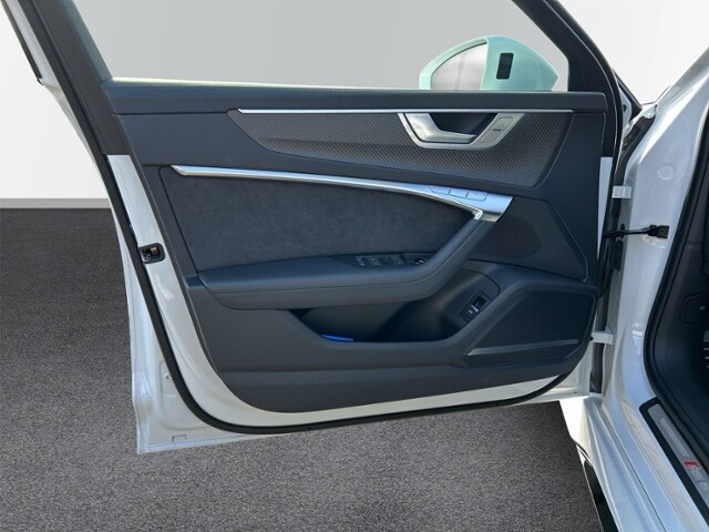 Image about Audi RS 6 Avant TFSI quattro tiptronic
