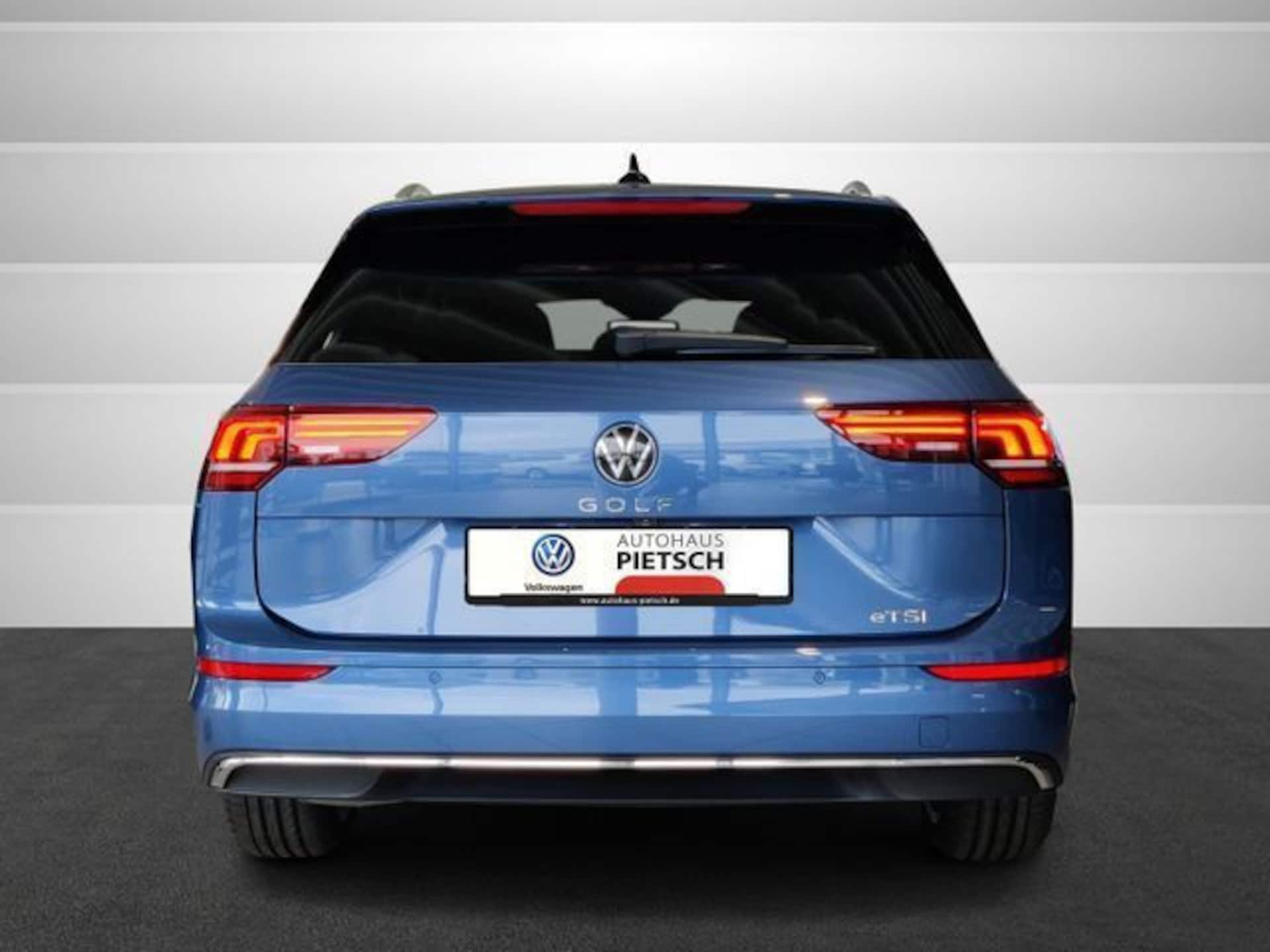Volkswagen Golf Variant Style