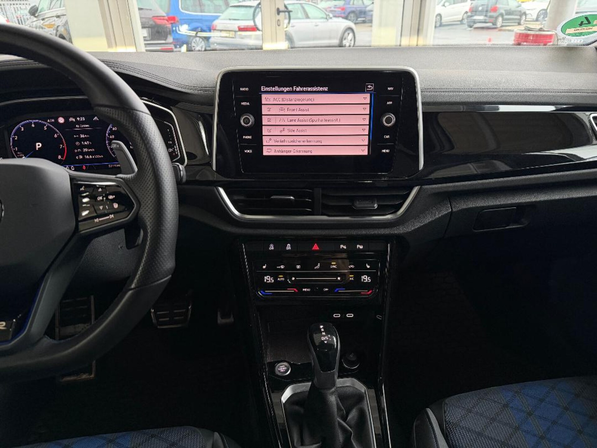 Volkswagen T-Roc R